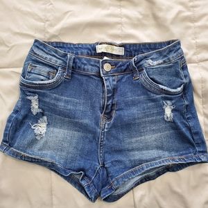 I & M Jeans Mid Rise Shorts
